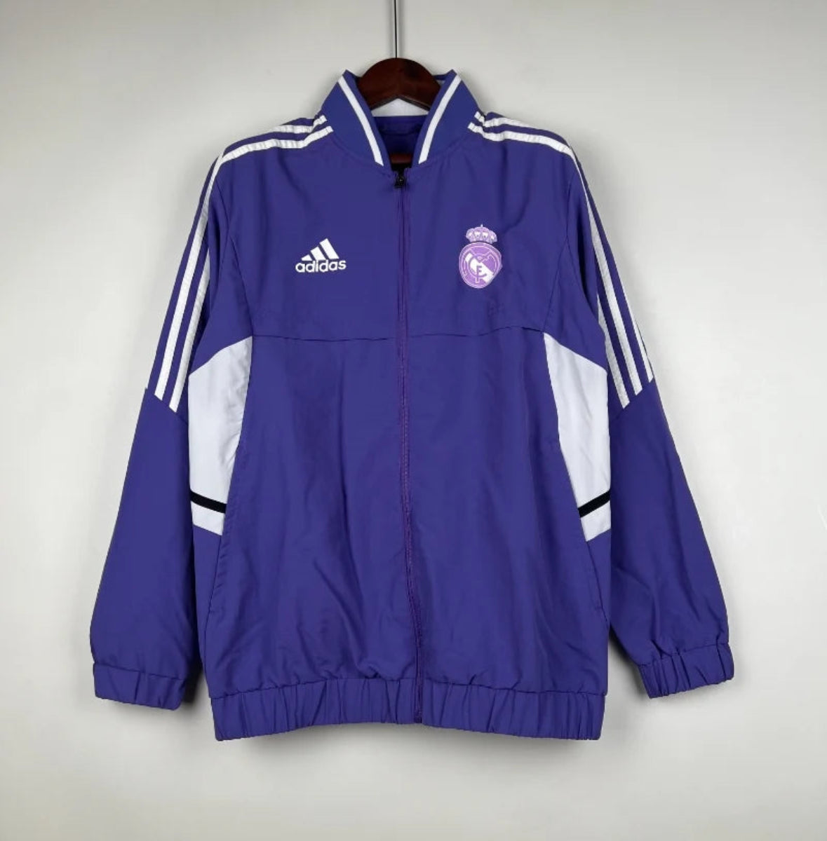 Chubasquero Real Madrid Morada 2023-24