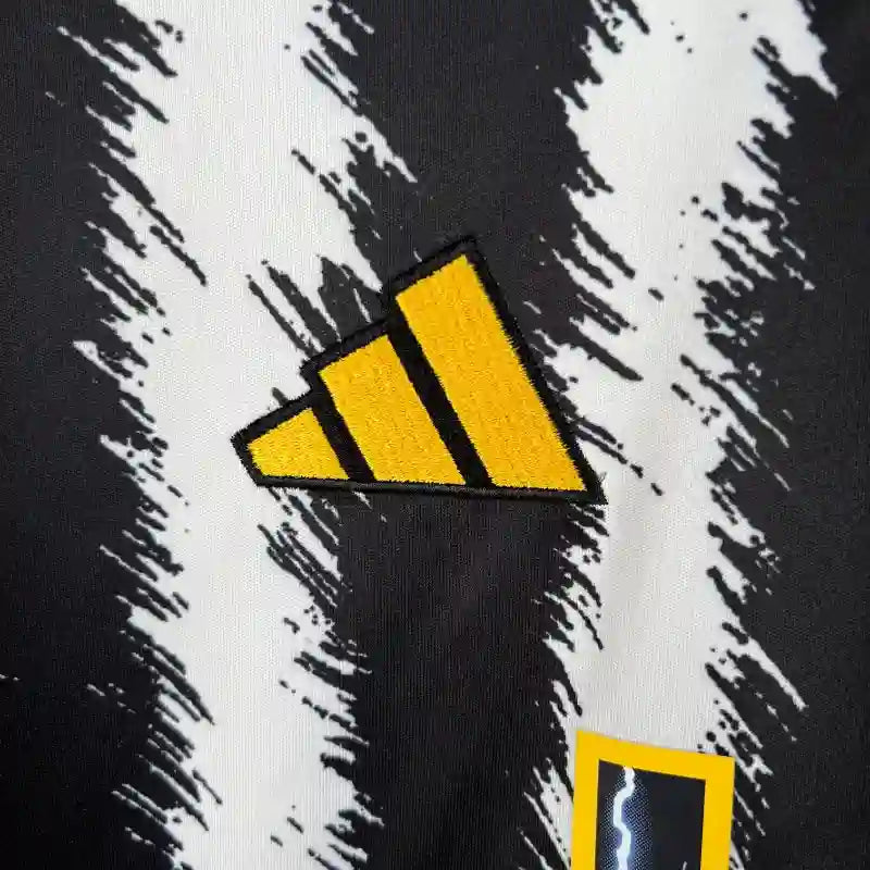 Camiseta Clásica Juventus de Turín 2023-24