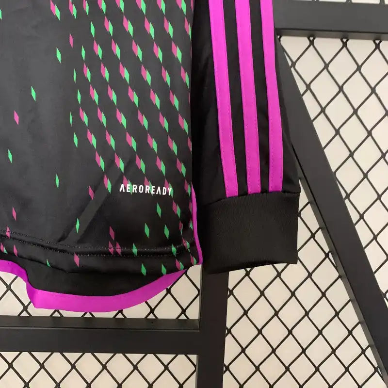 Camiseta Clásica FC Bayern Múnich Magna Larga Visitante 2023-24