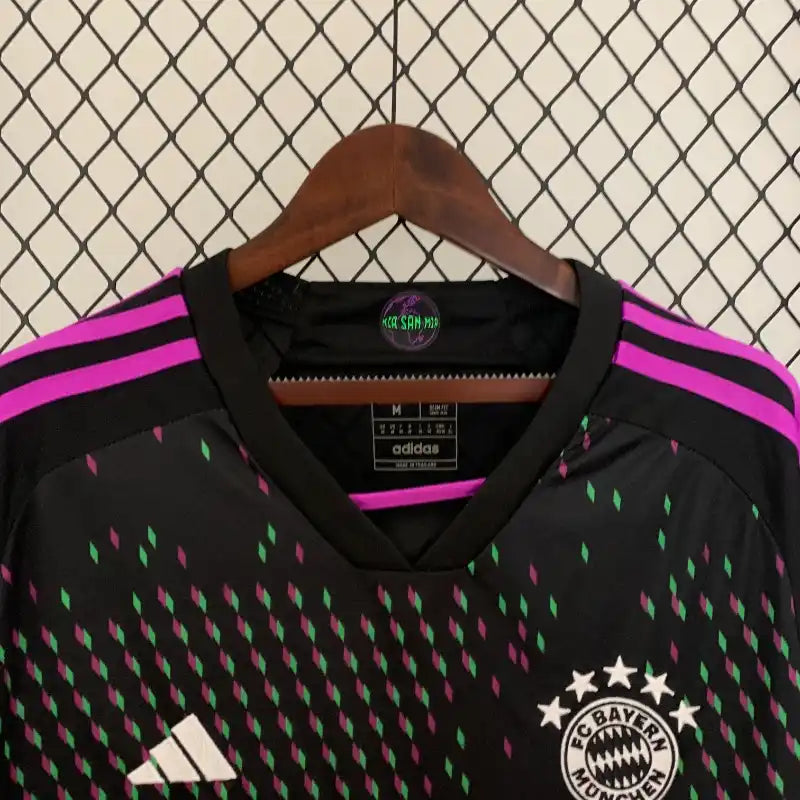 Camiseta Clásica FC Bayern Múnich Magna Larga Visitante 2023-24