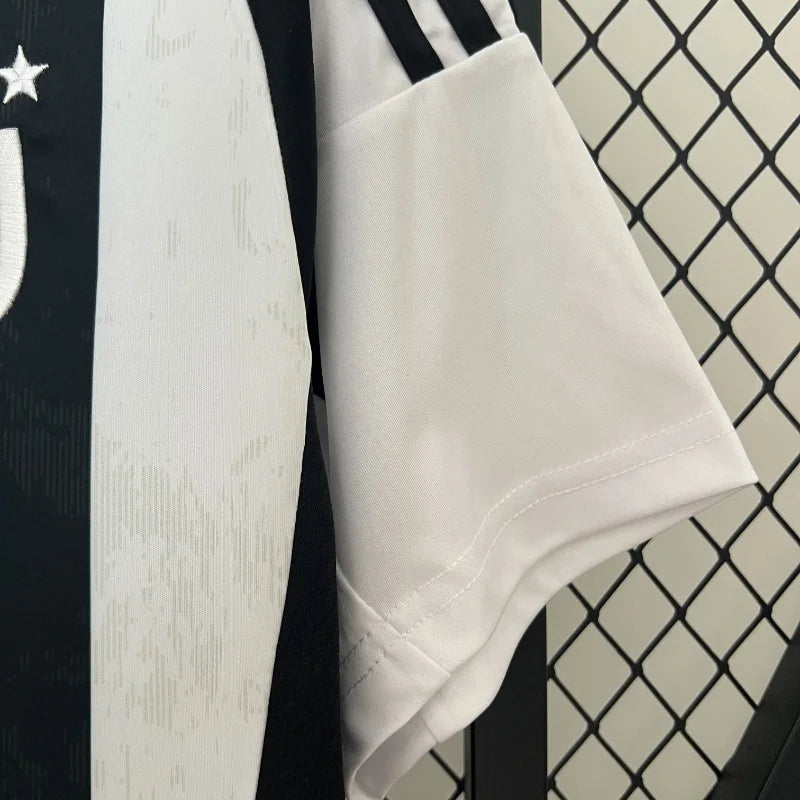 Camiseta Clásica Juventus de Turín 2024-25