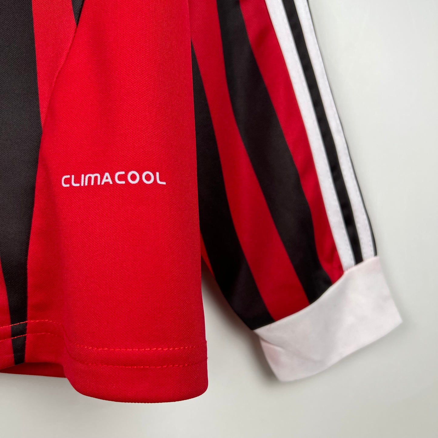 Camiseta Clásica AC Milán Manga Larga 2011-12