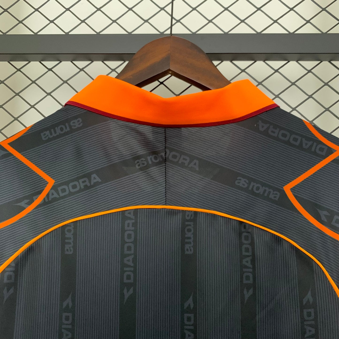 AC Roma Away Classic T-Shirt 1999-00