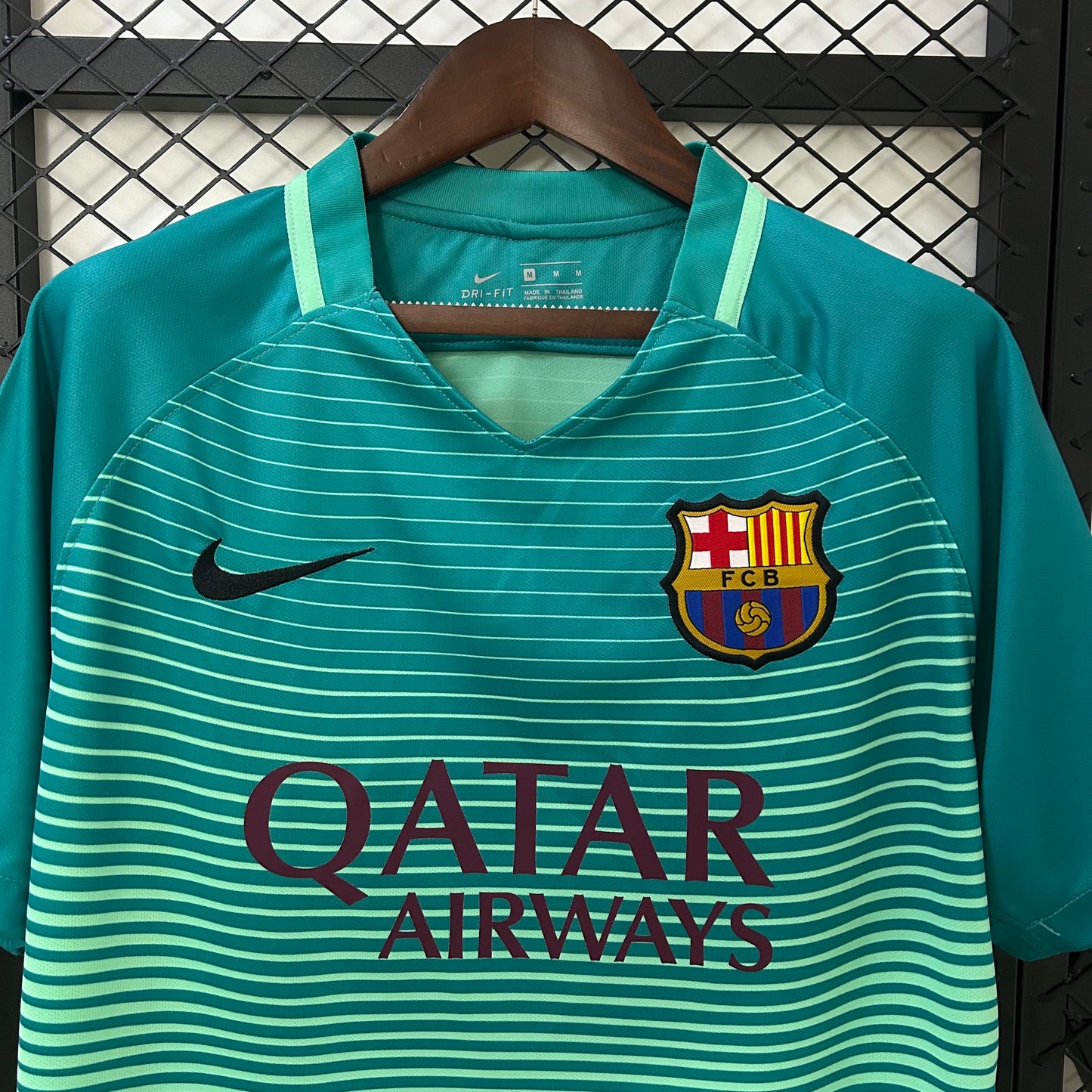 Camiseta Clásica FC Barcelona Visitante (3ª) 2016-17