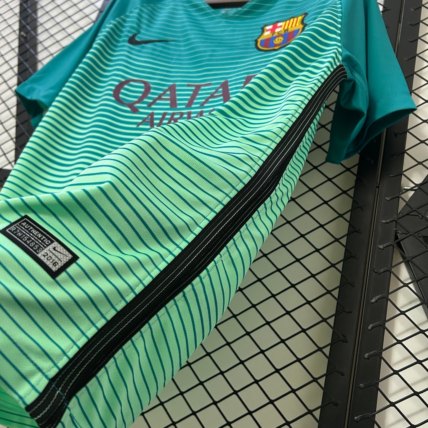 Camiseta Clásica FC Barcelona Visitante (3ª) 2016-17