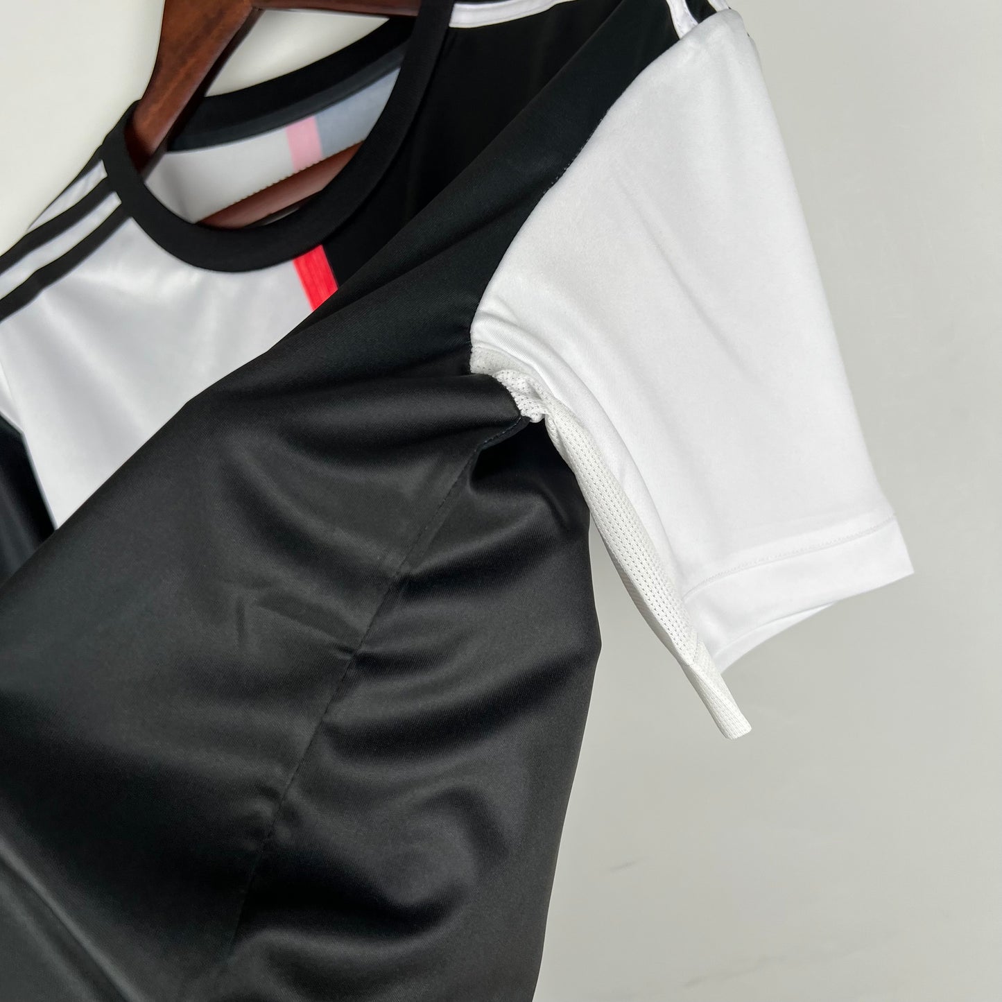 Camiseta Clásica Juventus de Turín 2019-20