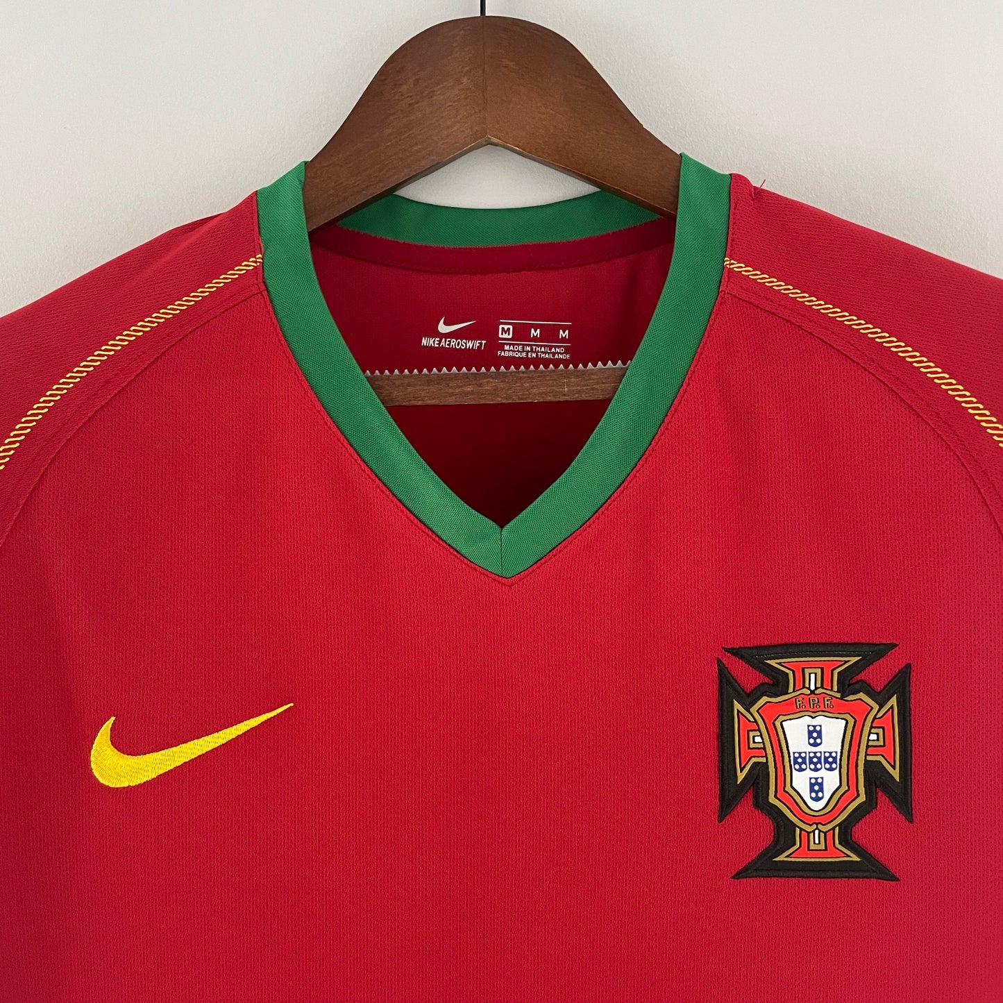 Camiseta Clásica Portugal Manga Larga 2006