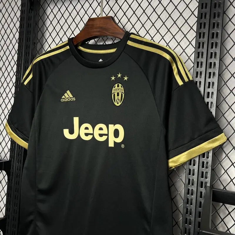 Camiseta Clásica Juventus de Turín Visitante (3ª) 2015-16