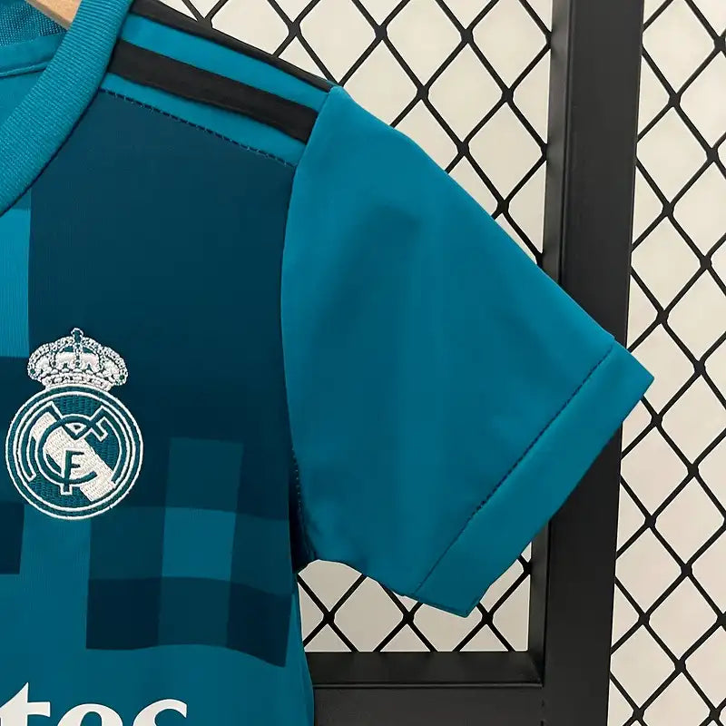 Real Madrid Classic Away Kit 2017-18