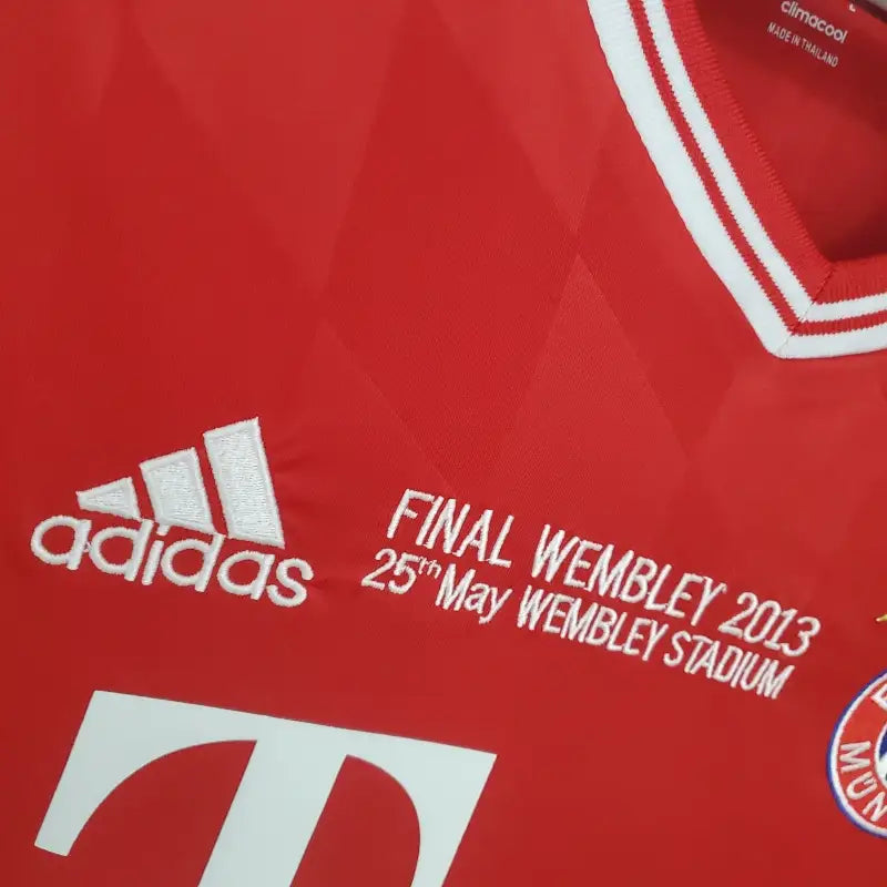 Camiseta Clásica FC Bayern Múnich Chanmpions League Manga Larga 2013-14