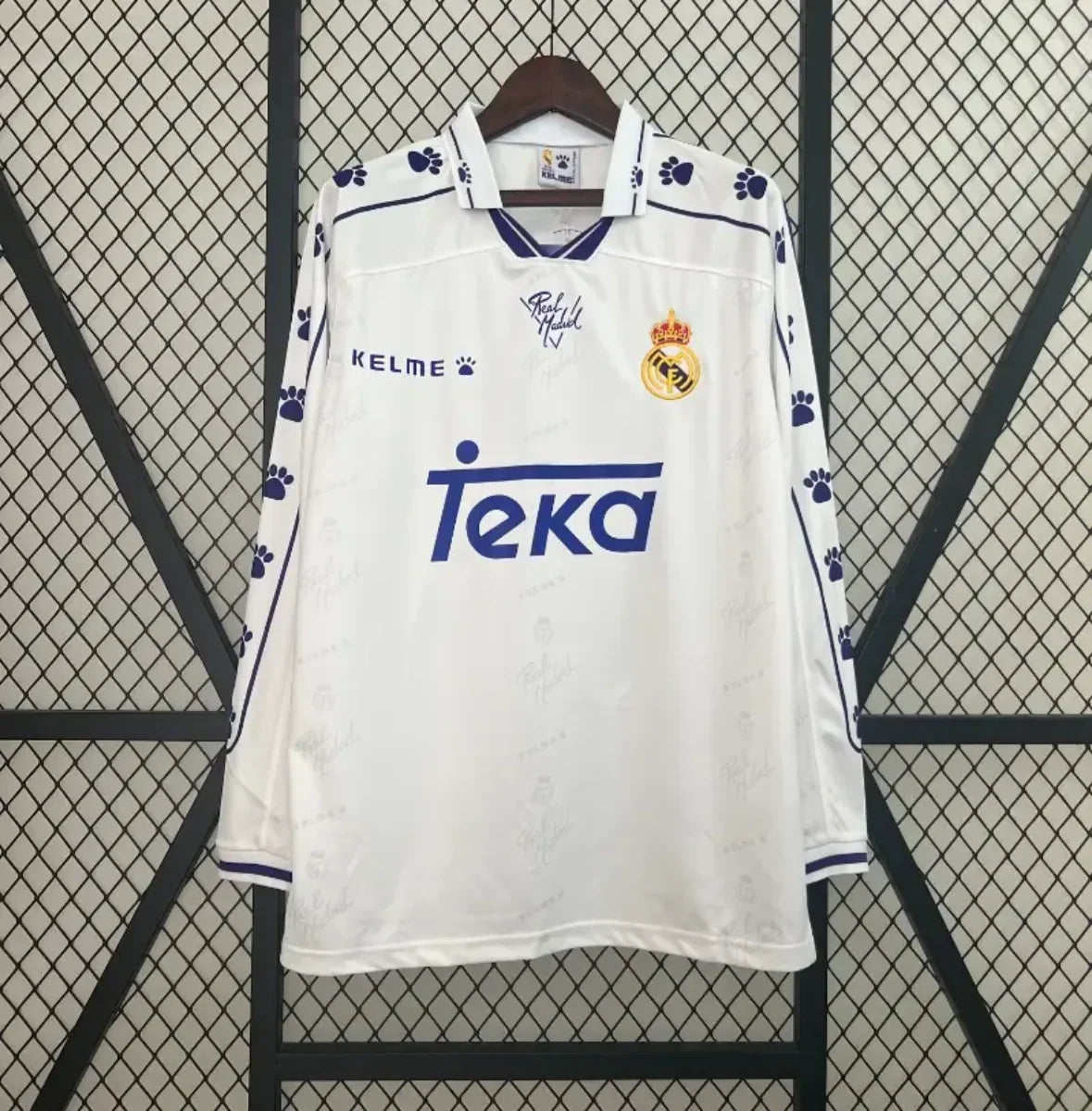 Camiseta Retro Real Madrid 1994 Manga Larga Kelme Env o Gratis camiseta-retro-real-madrid-1994-manga-larga-kelme-env-o-gratis