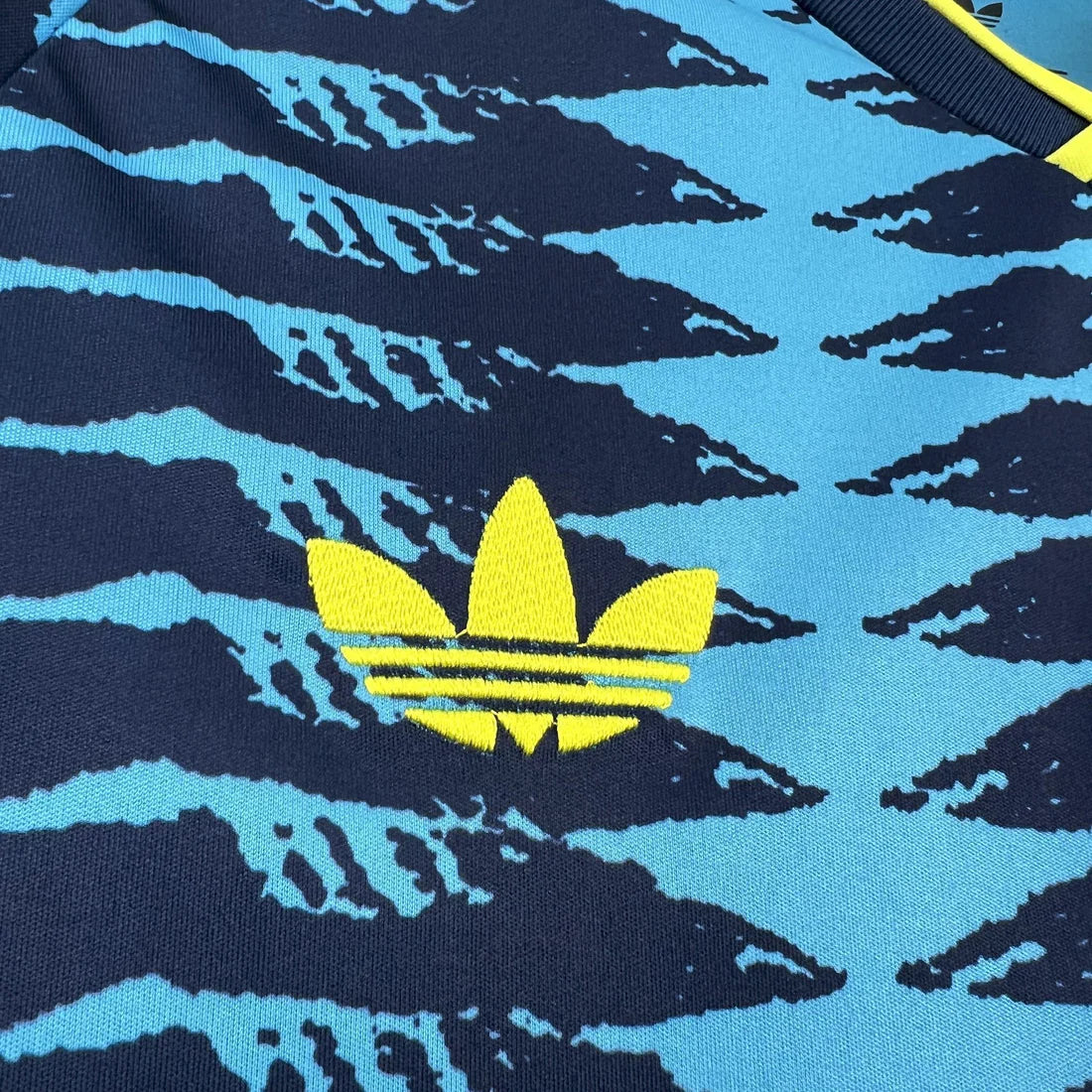 Camiseta Colombia Visitante 2025-26 World Cup