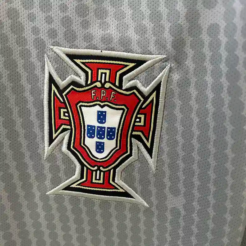 Camiseta Clásica Portugal Portero Gris 2025