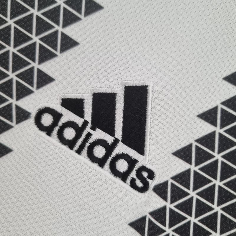 Camiseta Clásica Juventus de Turín 2022-23