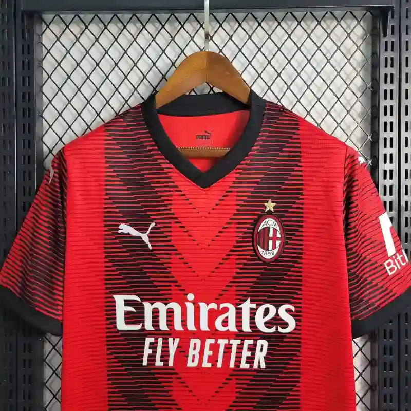 Camiseta Clásica AC Milán 2023-24
