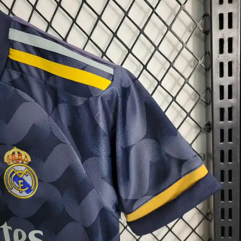 Equipación Real Madrid Visitante 2023-24