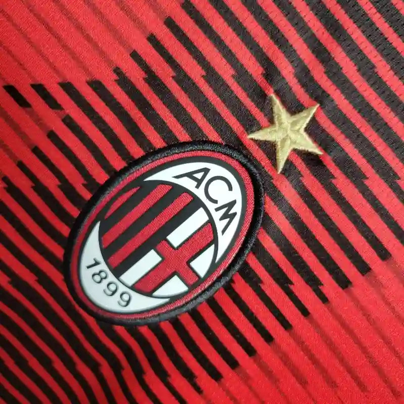 Camiseta Clásica AC Milán Manga Larga 2023-24