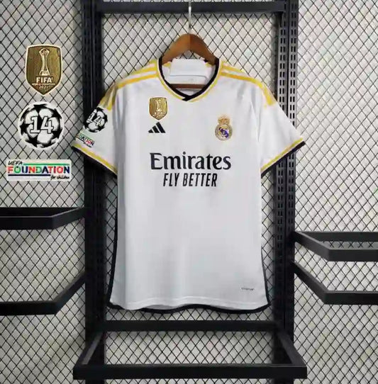 Camiseta Clásica Real Madrid + Parches 2023-24