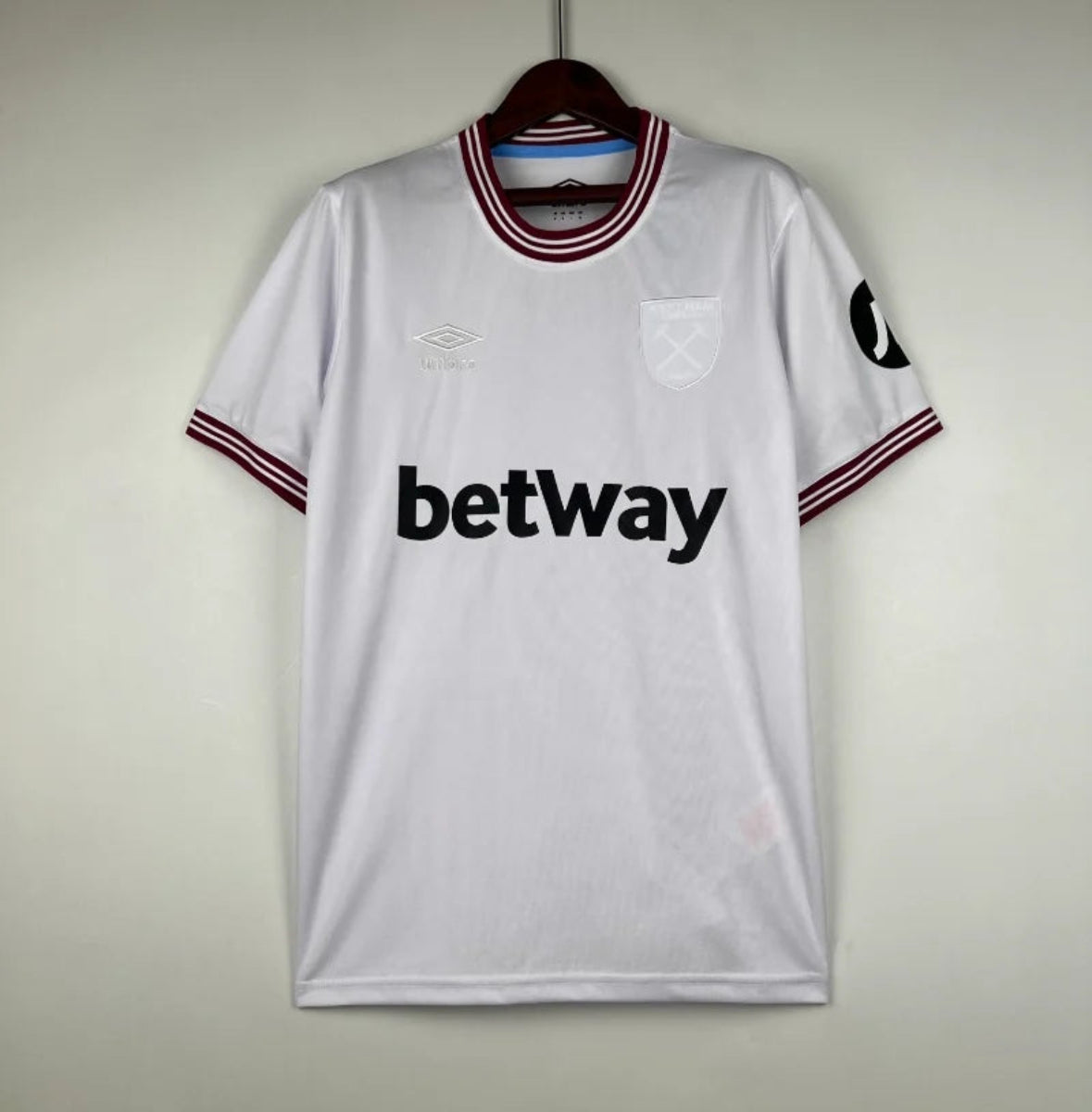 Camiseta Clásica West Ham United FC Visitante 2023-24