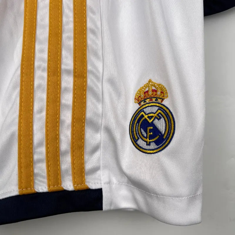 Equipación Real Madrid 2023-24