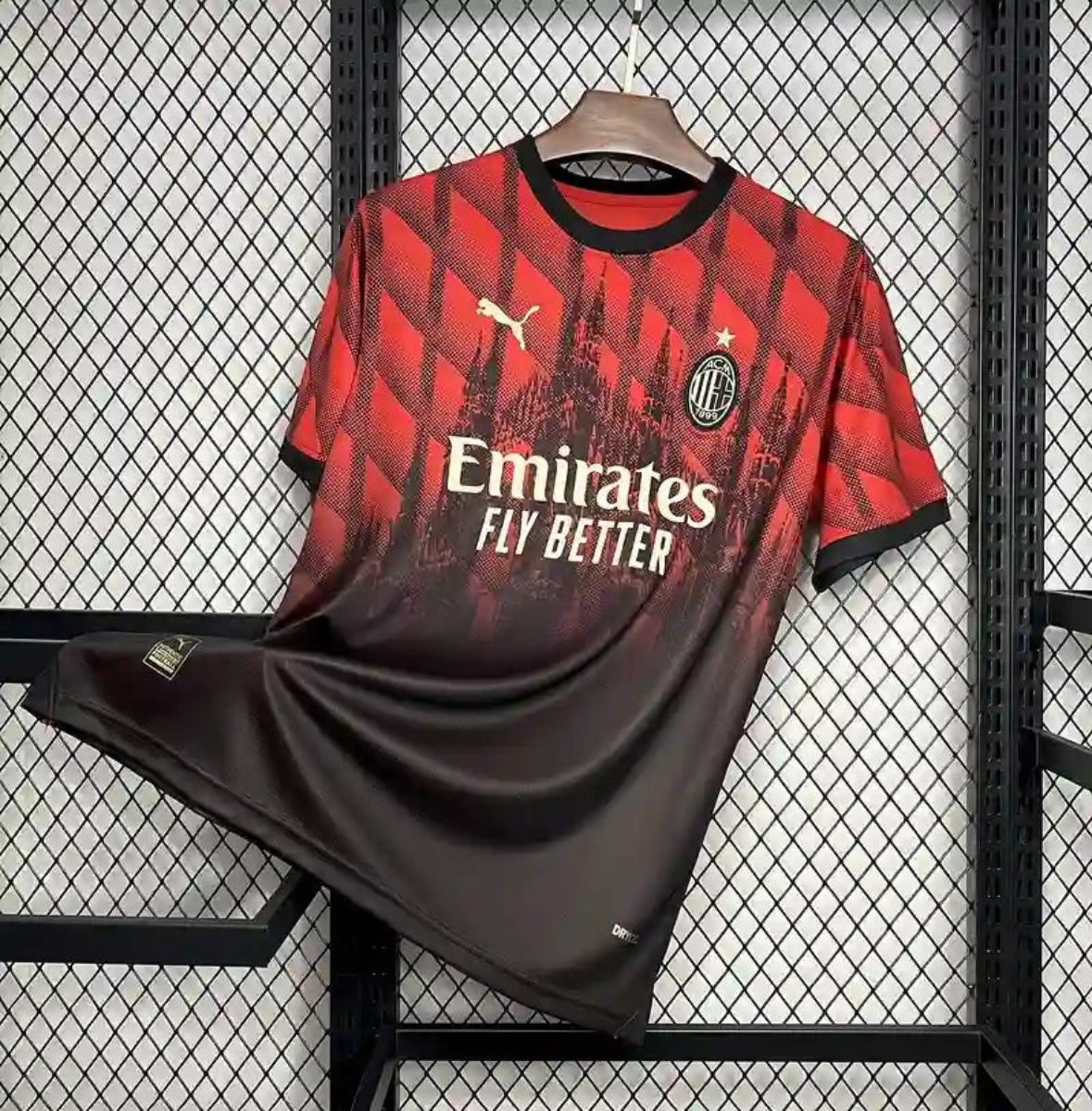 Camiseta Clásica AC Milán Edición Especial 2024
