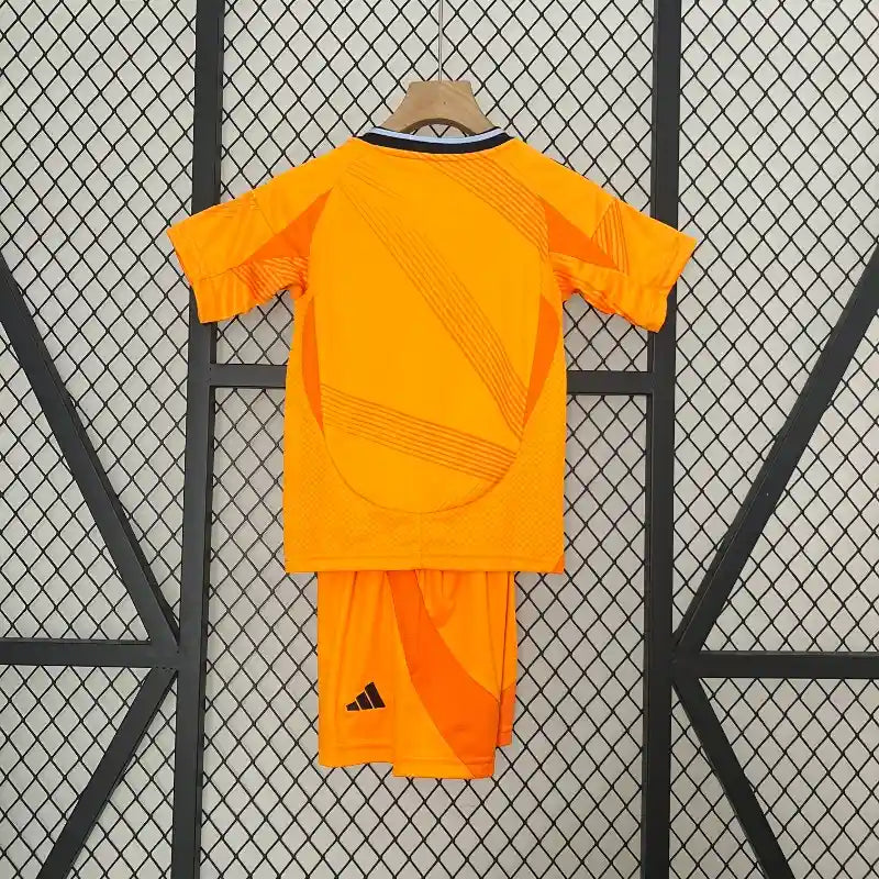 Equipación Real Madrid Visitante 2024-25
