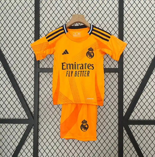 Equipación Real Madrid Visitante 2024-25