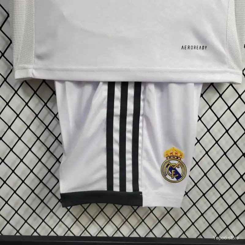 Equipación Real Madrid 2024-25
