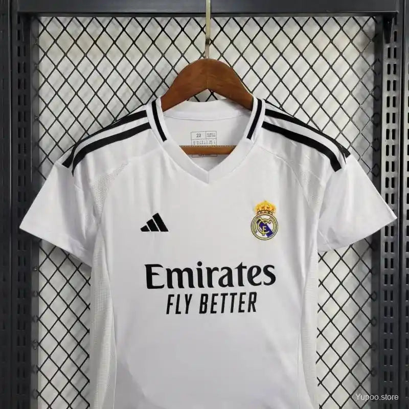 Equipación Real Madrid 2024-25