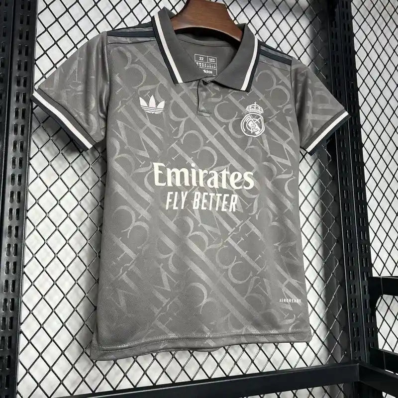Equipación Real Madrid Visitante (3ª) 2024-25