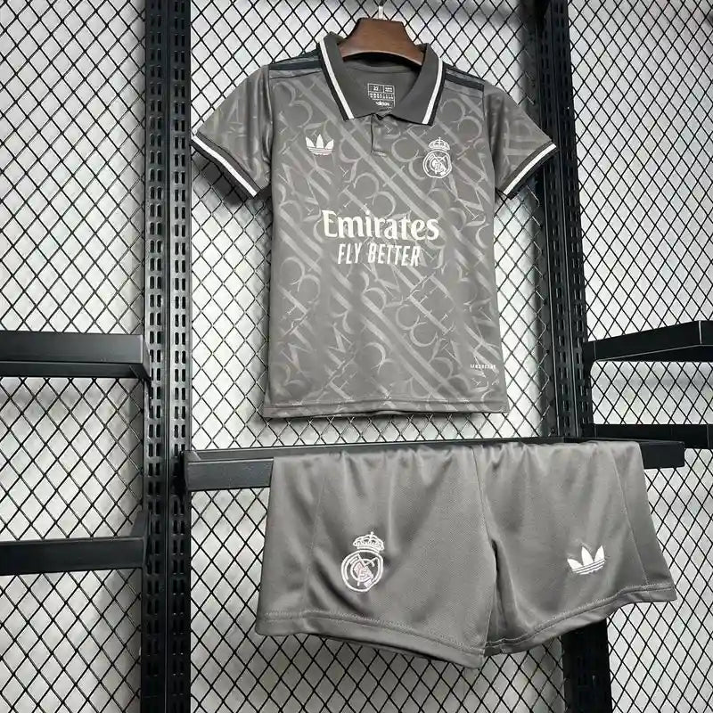Equipación Real Madrid Visitante (3ª) 2024-25