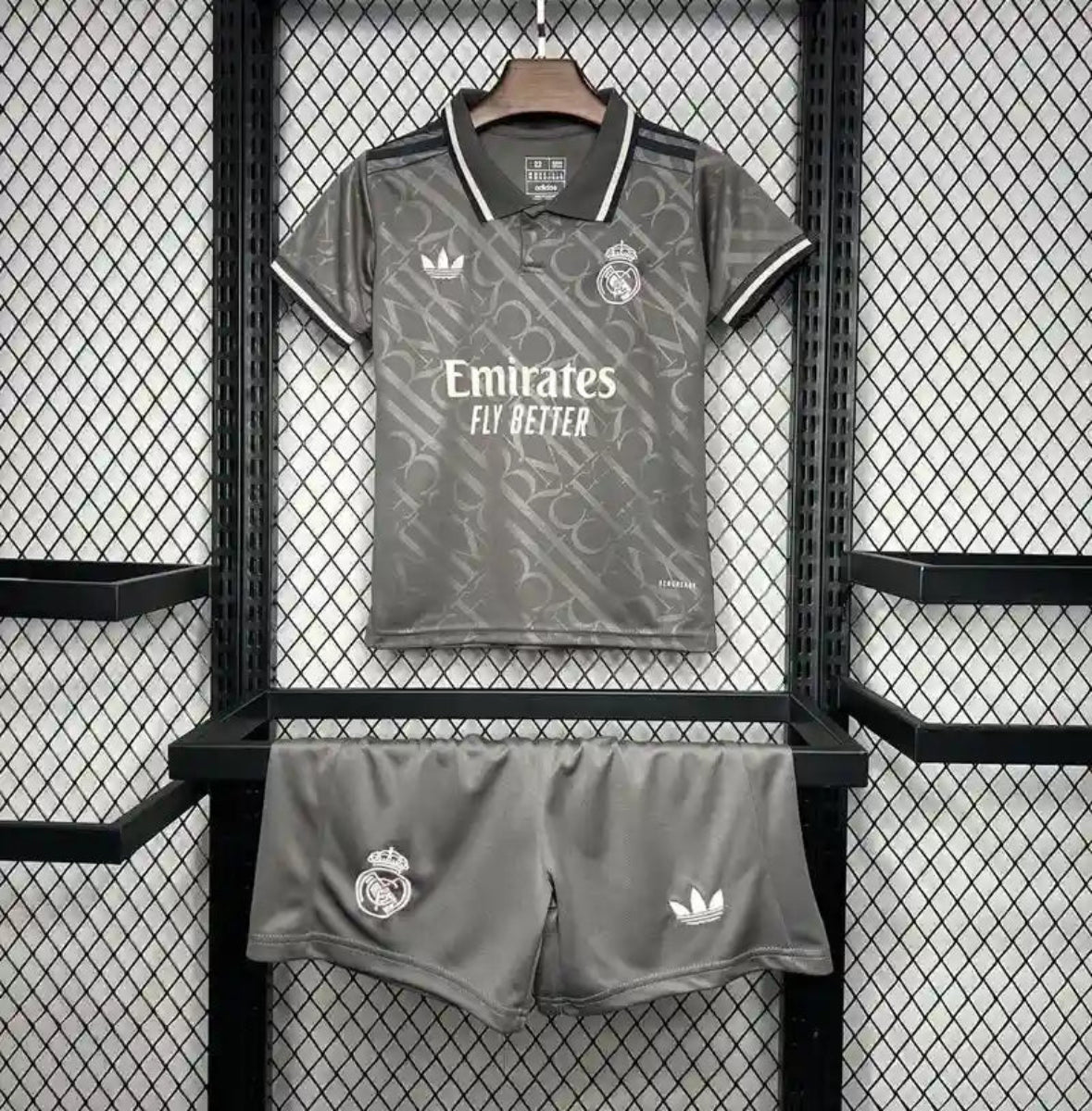 Equipación Real Madrid Visitante (3ª) 2024-25