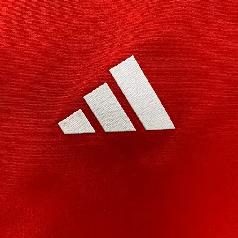 Chubasquero Manchester United 2024-25