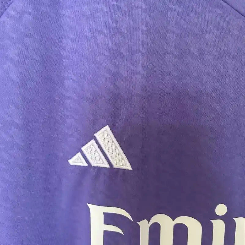 Camiseta Clásica Real Madrid Visitante 2024-25