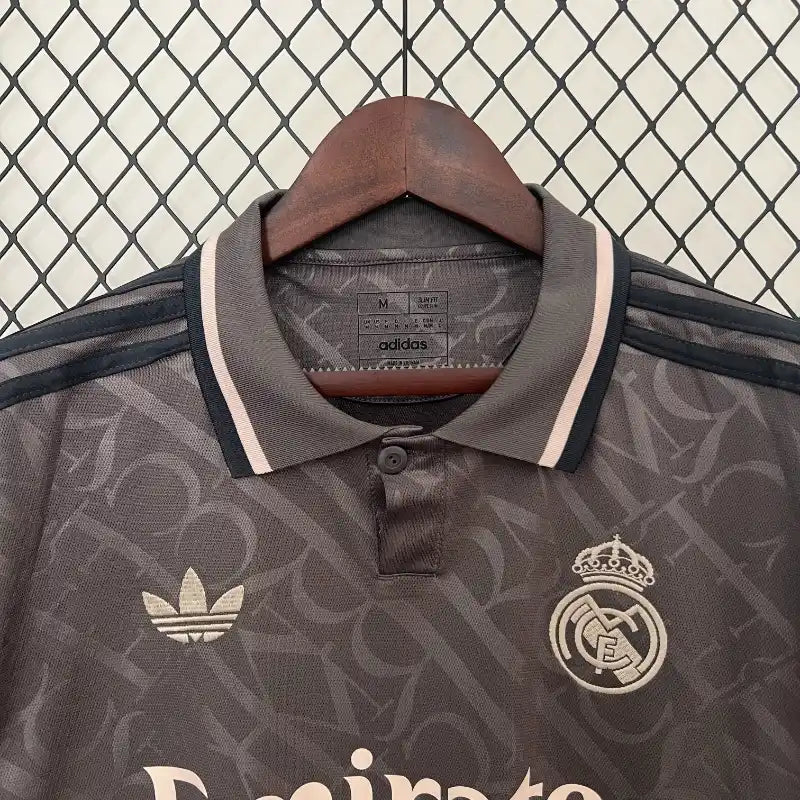 Camiseta Clásica Real Madrid Visitante (3ª) 2024-25