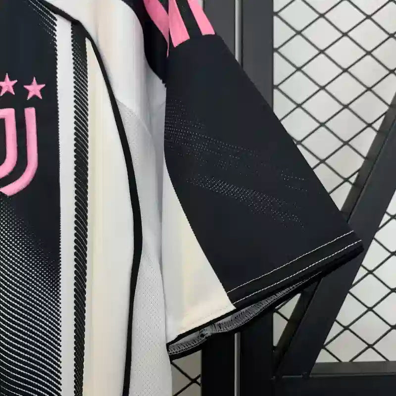 Camiseta Juventus de Turín 2025-26