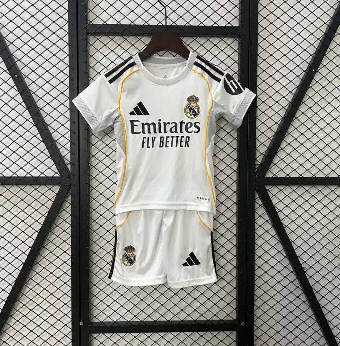 Equipación Real Madrid 2025-26