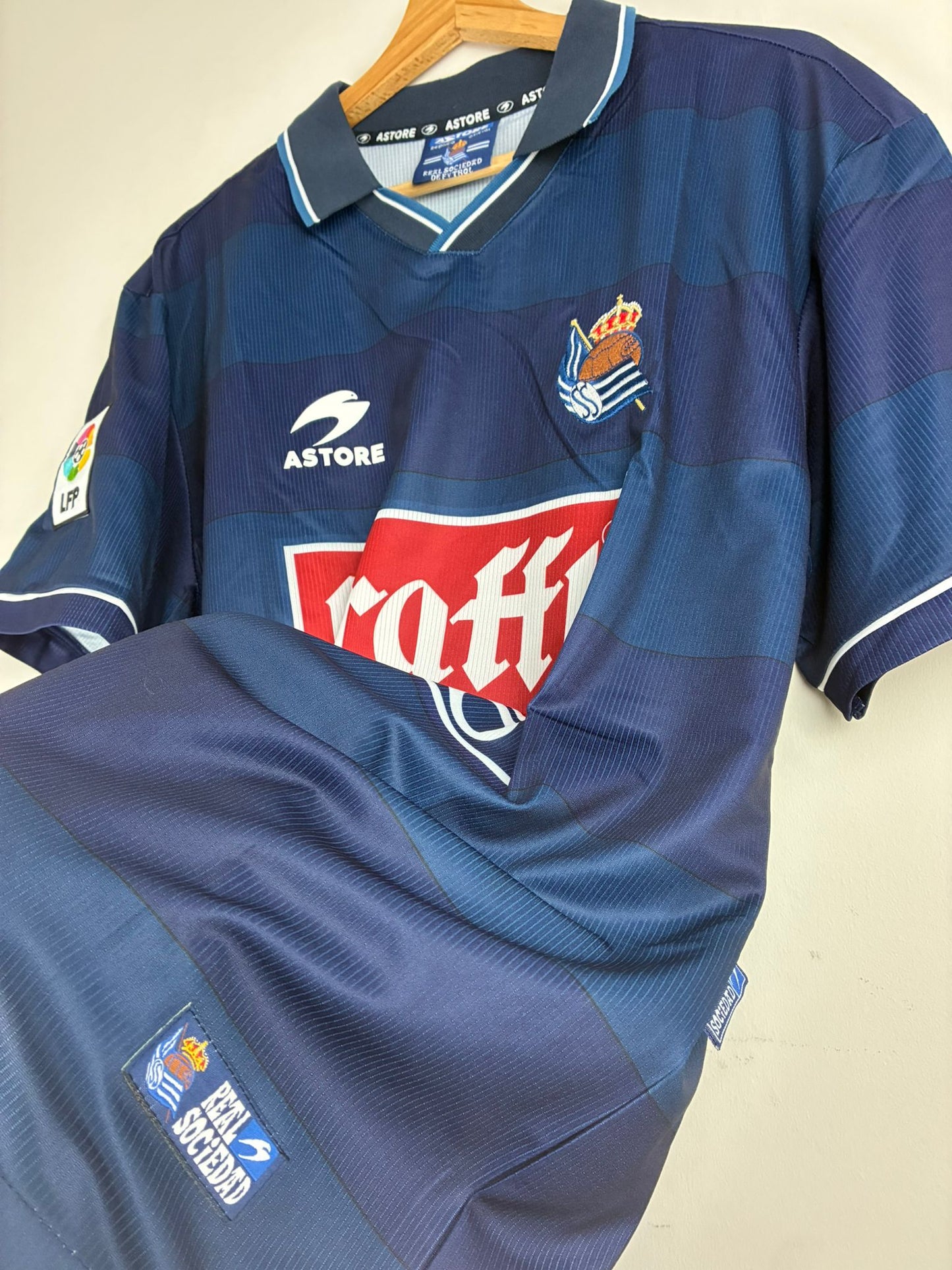 Real Sociedad Away Jersey 1998-00 KOVACEVIC