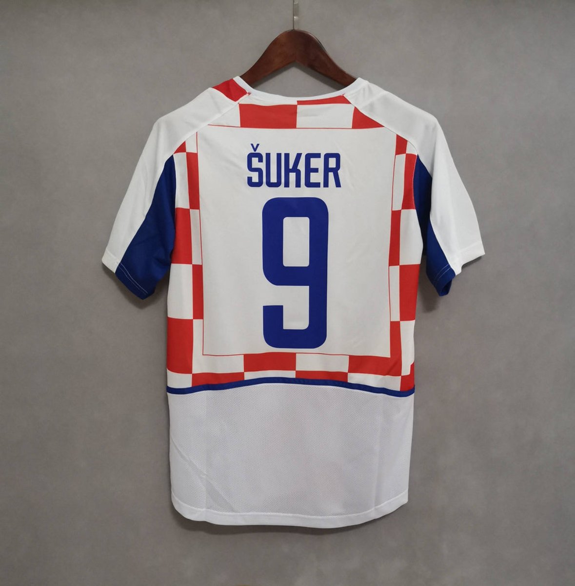 Camiseta Clásica Davor Šuker Croacia 2002