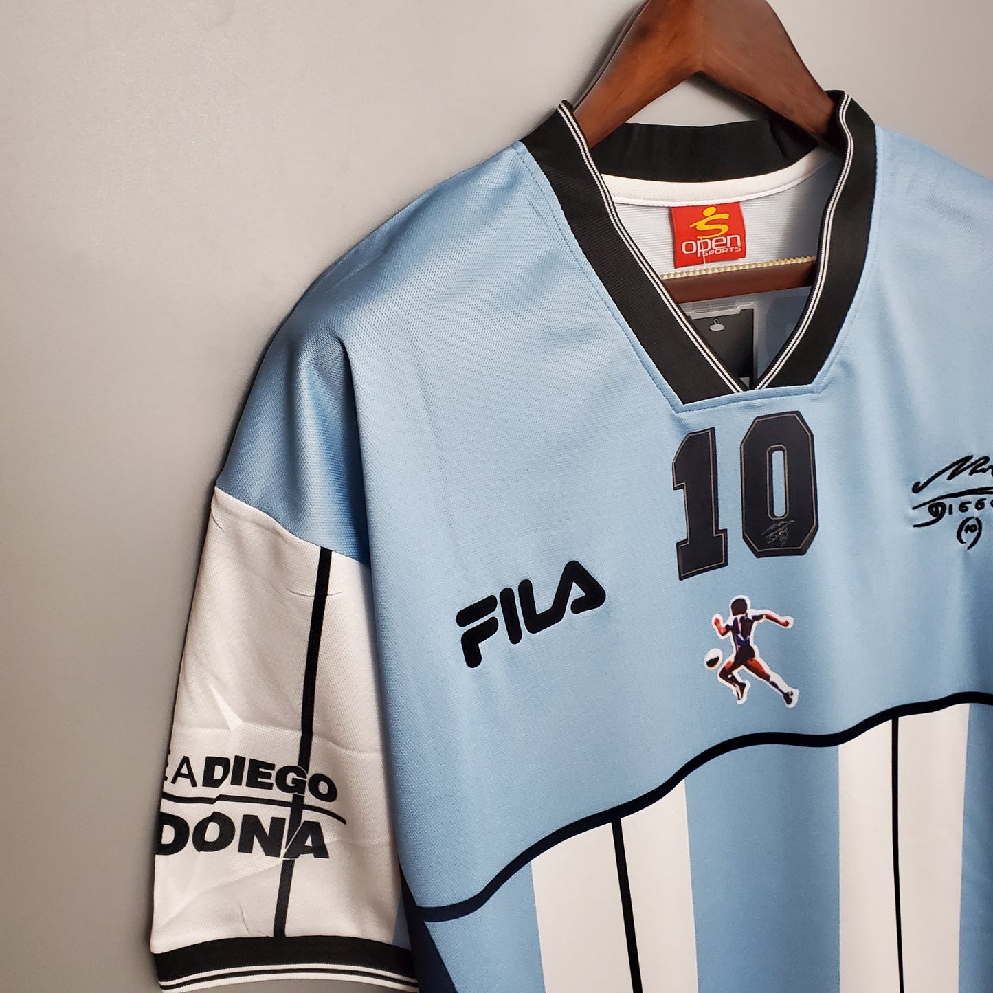 Camiseta Clásica Argentina Maradona Conmemoración 2001