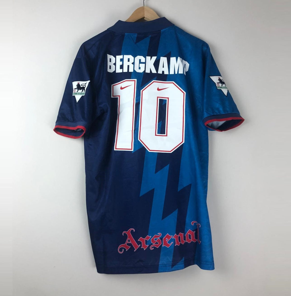 Camiseta Clásica Bergkamp Arsenal FC Visitante 1995-96