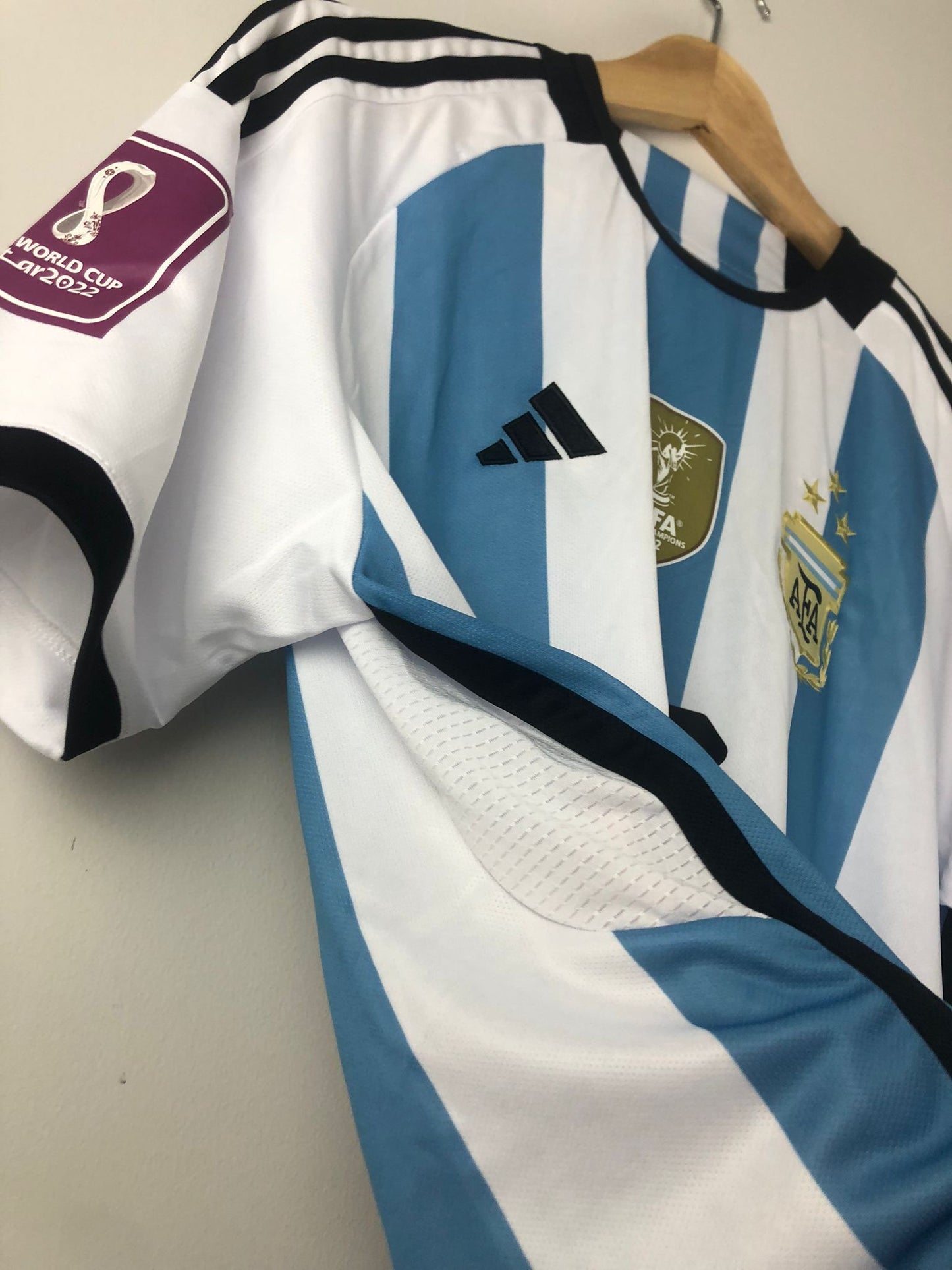 Camiseta Clásica Messi Argentina 2022-23
