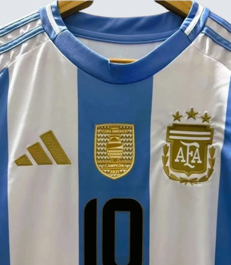 Riquelme Argentina 2006-07 Classic Shirt