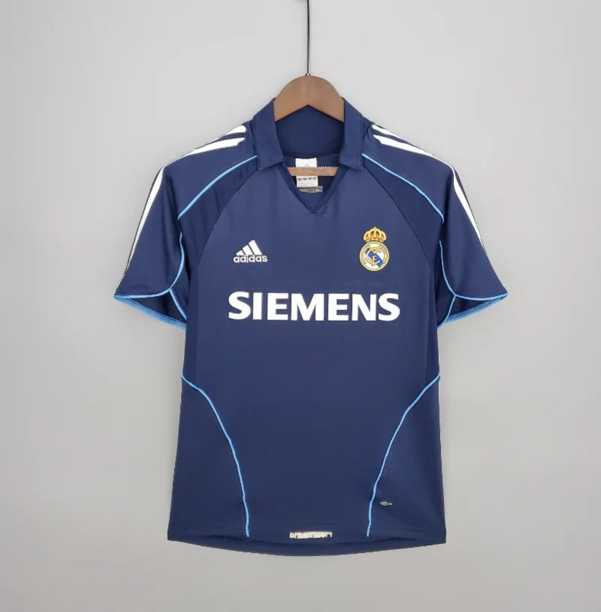 Camiseta Clásica Real Madrid Visitante 2005-06