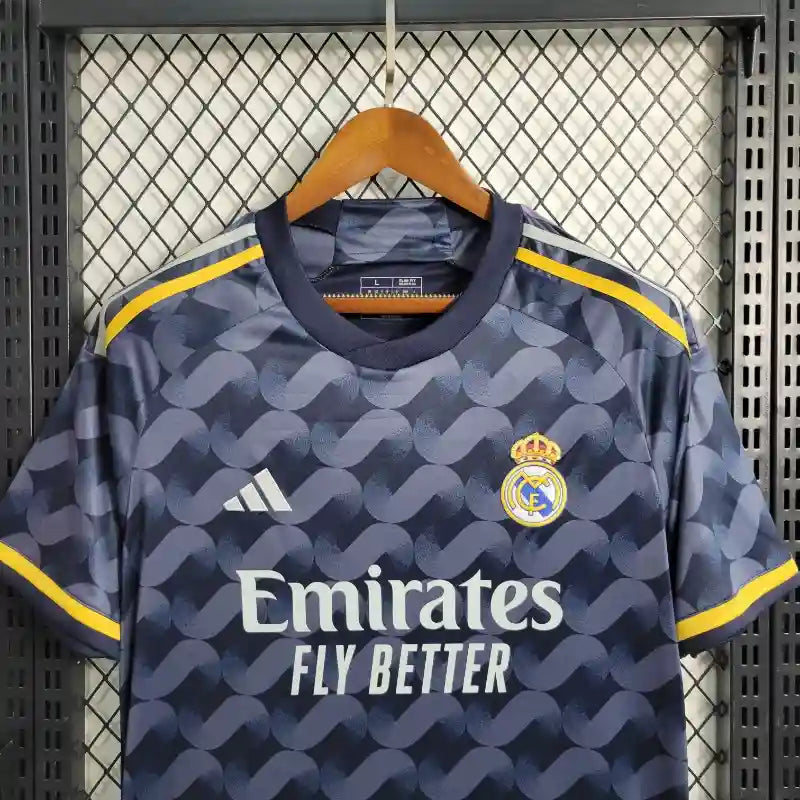 Camiseta Clásica Real Madrid Visitante 2023-24