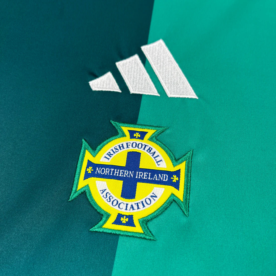 Camiseta Irlanda del Norte 2025-26 World Cup