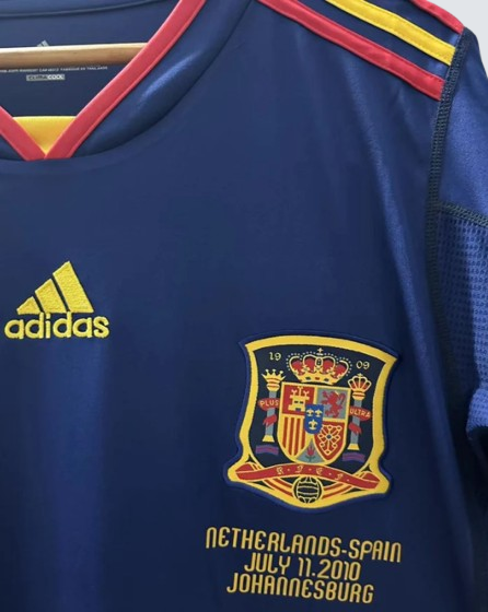Camiseta Clásica España 2010-11 Iniesta
