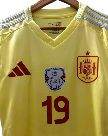 Spain Away Jersey 2024-25 Lamine Yamal