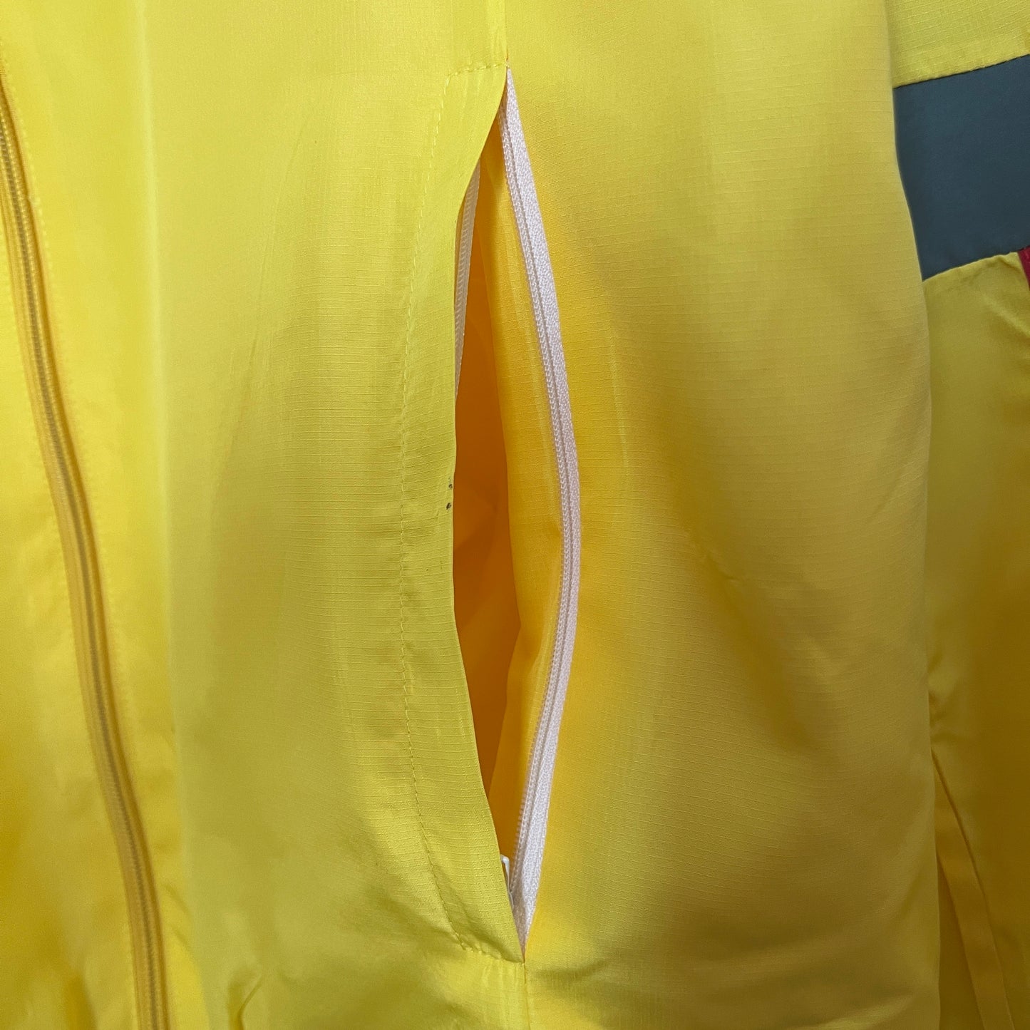 Chubasquero Selección Colombia 2024