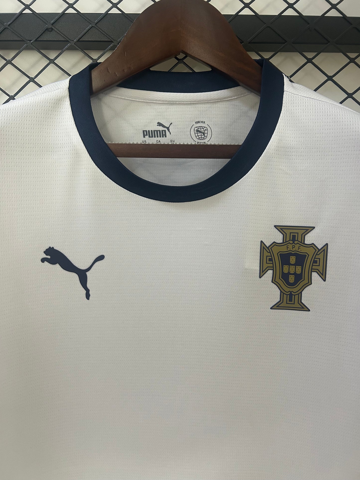Camiseta Clásica Portugal Entrenamiento Blanca 2025